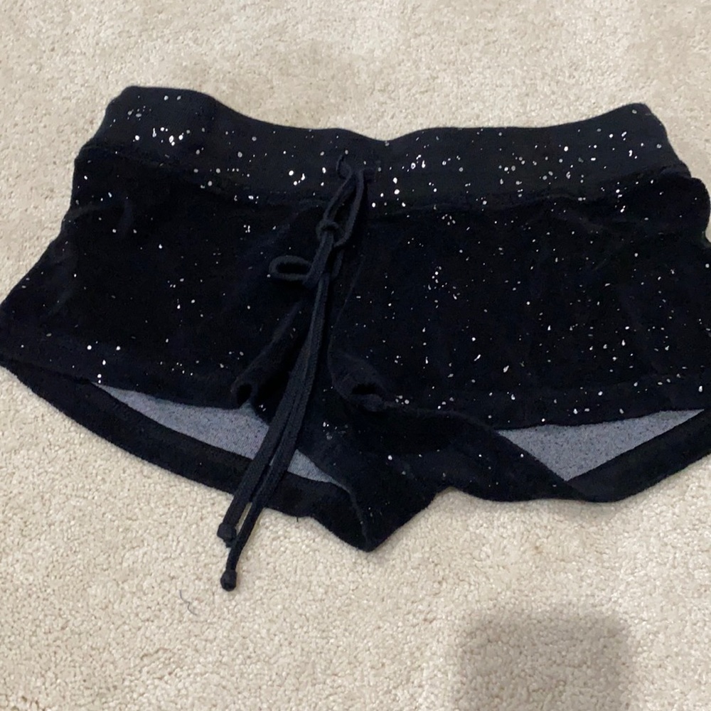 Hard Tail Forever black with silver splatter